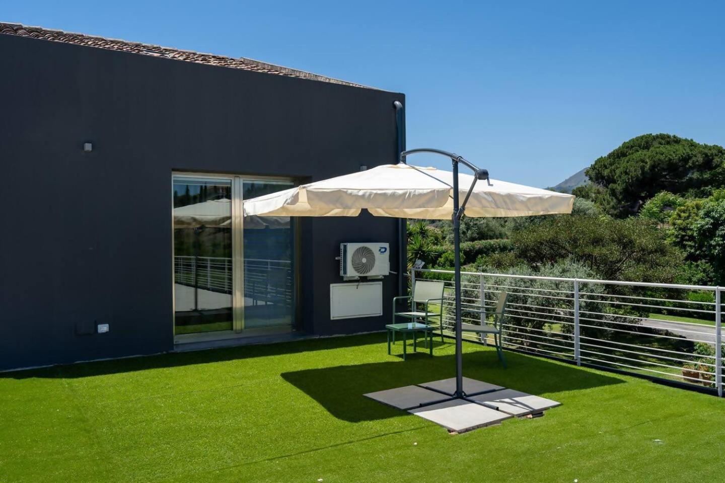 Villa Persea Santa Venerina Bagian luar foto