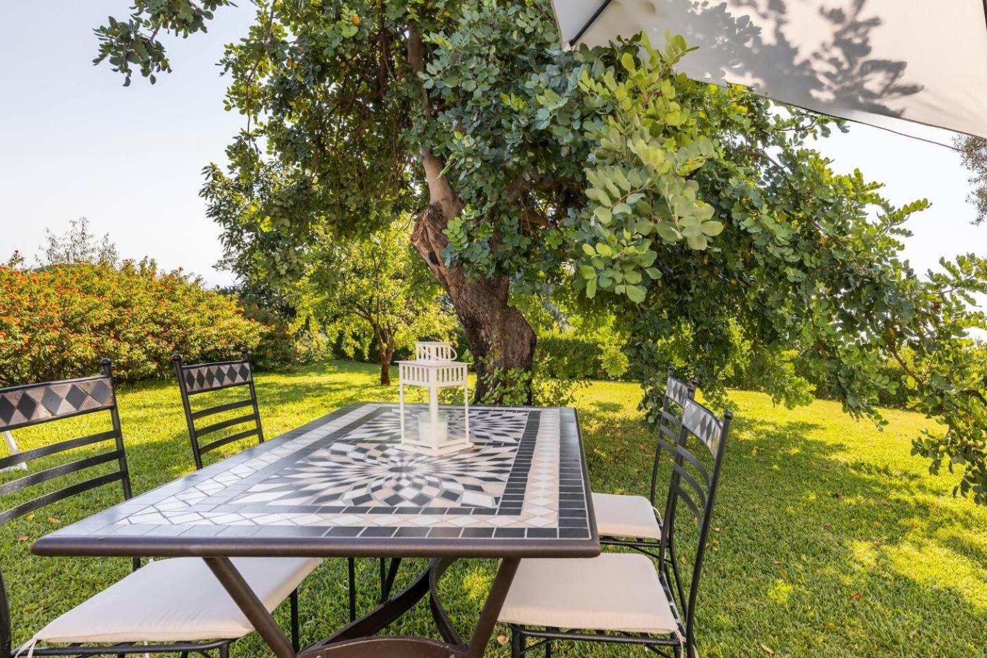 Villa Persea Santa Venerina Bagian luar foto